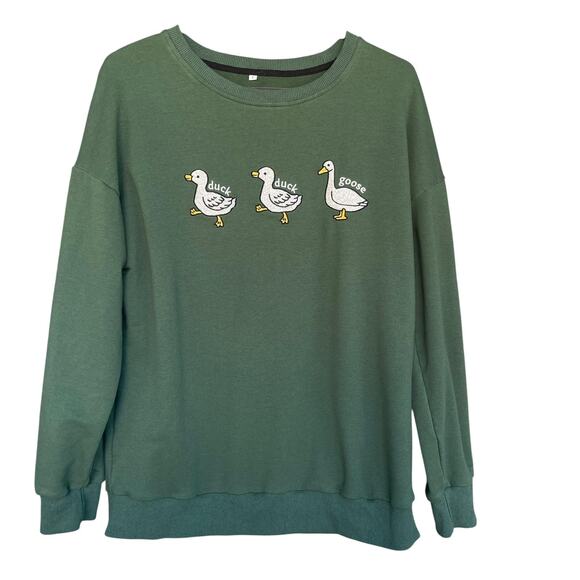 Duck Duck Goose Sweatshirt Womens Large Crewneck Embroidered Funny Animal - Picture 1 of 8